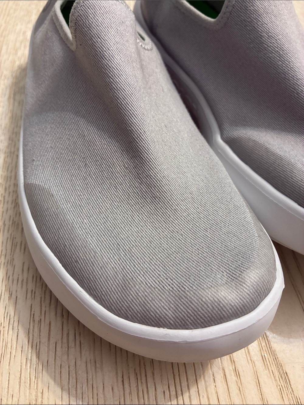 Women’s OOFOS OOmg eeZee Low Slip-On Sneaker Shoes (Grey) - Picture 3 of 13
